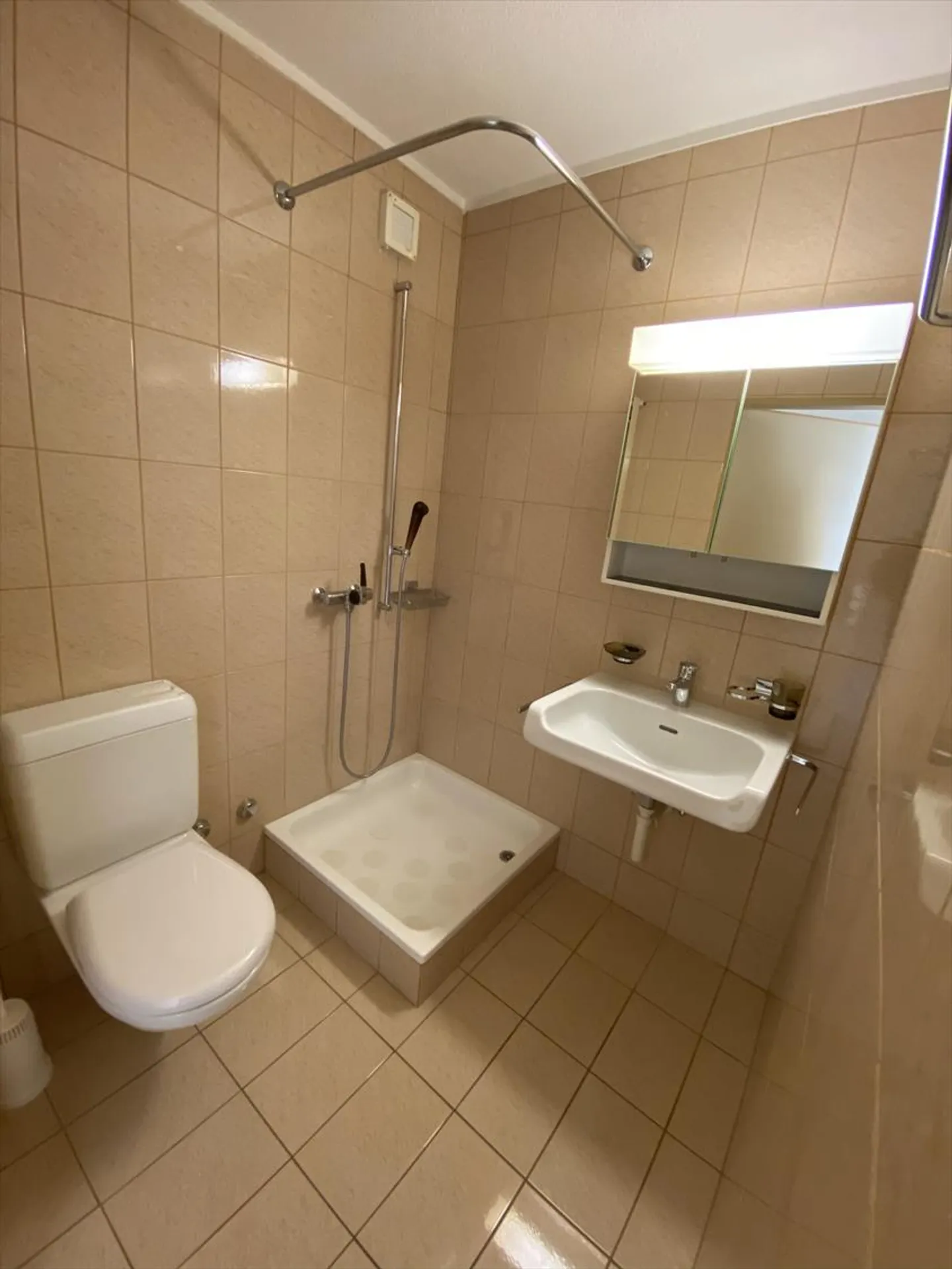 Appartement 4.5 pièces - Photo 10 sur 11