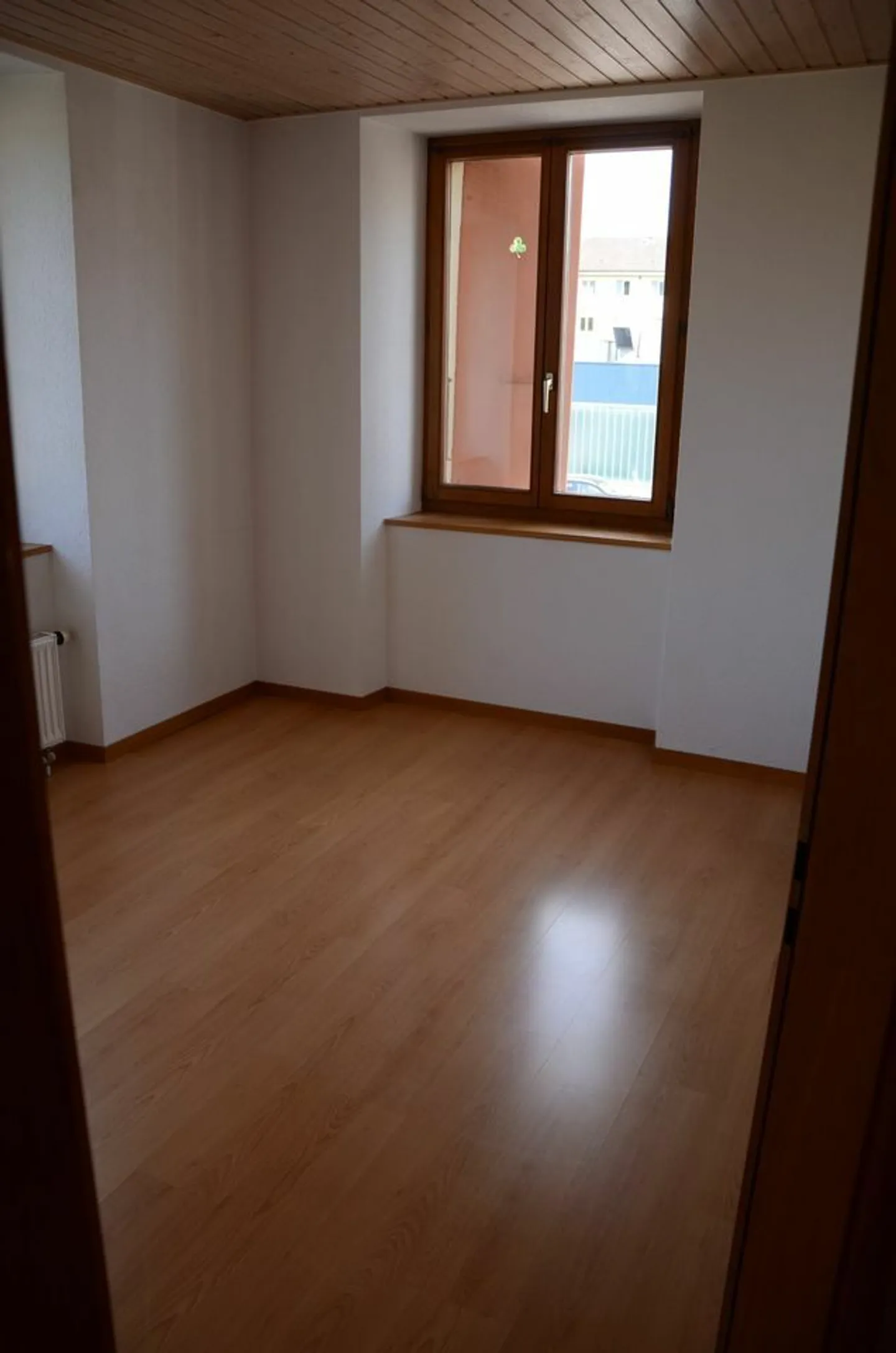 Vicino alla città vecchia in un quartiere tranquillo - Foto 6 di 9