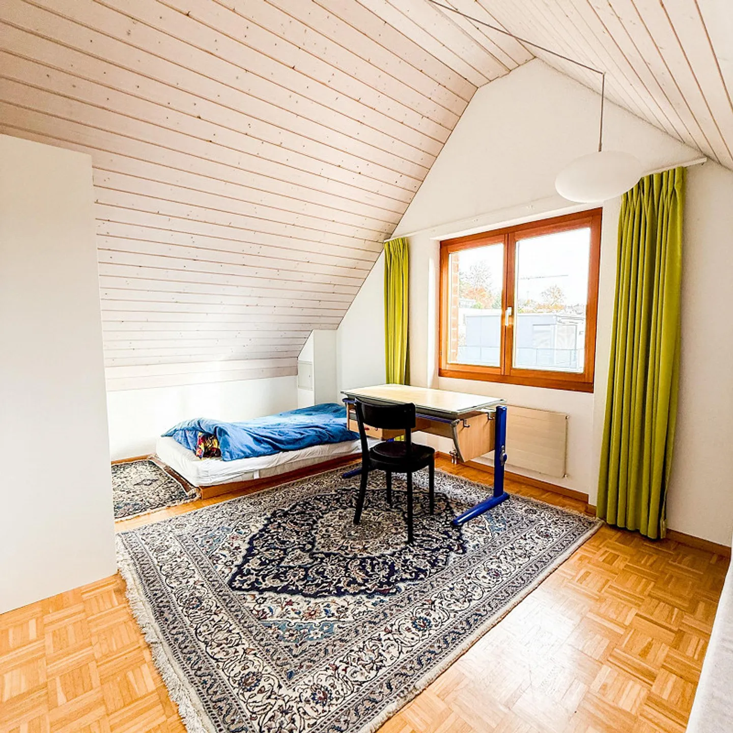 6.5-Zimmer Doppelhaushälfte in zentraler Lage von Therwil - Foto 10 von 19