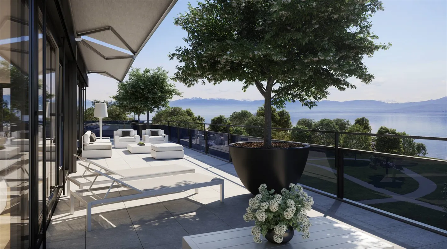 PENTHOUSE UNICO SULLA RIVA DEL LAGO - Foto 1 di 4