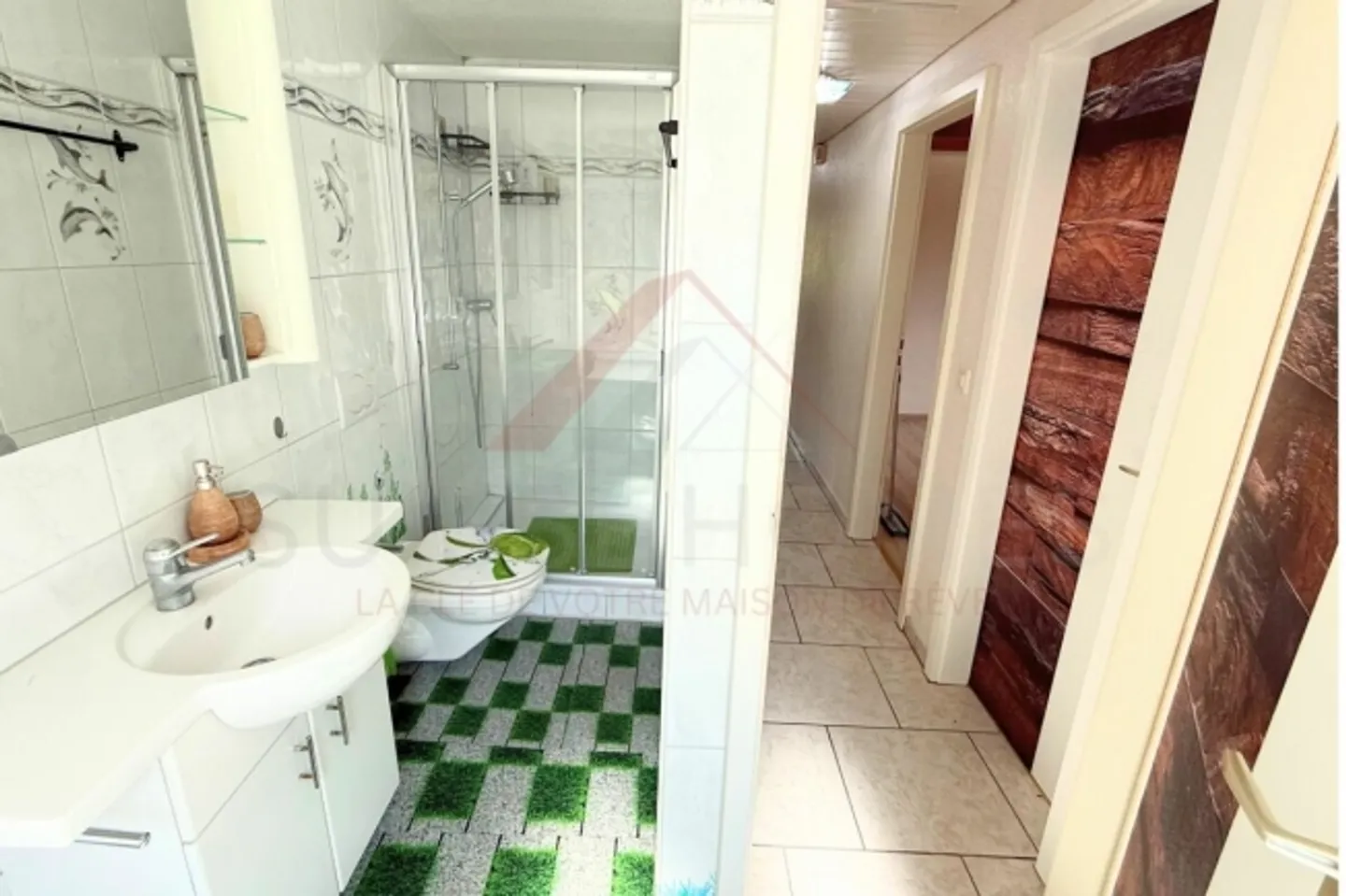 Zeitgenössisches Einfamilienhaus mit 5,5 Zimmern - exklusiv, modern und sofort beziehbar - Foto 15 von 20