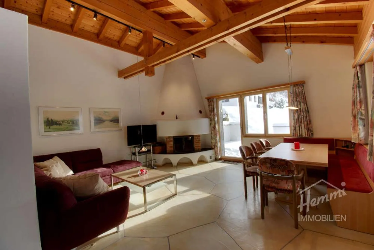 Holiday apartment with two large terraces in a top location - Photo 3 of 10