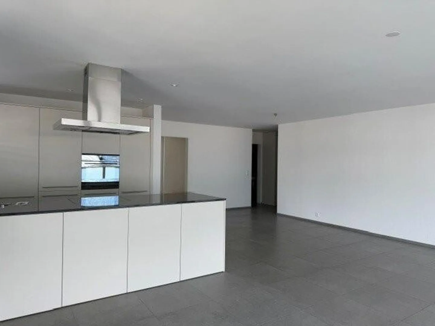 Wunderschöne 4.5 Zimmer-Wohnung in Zizers zu vermieten! - Photo 1 sur 7