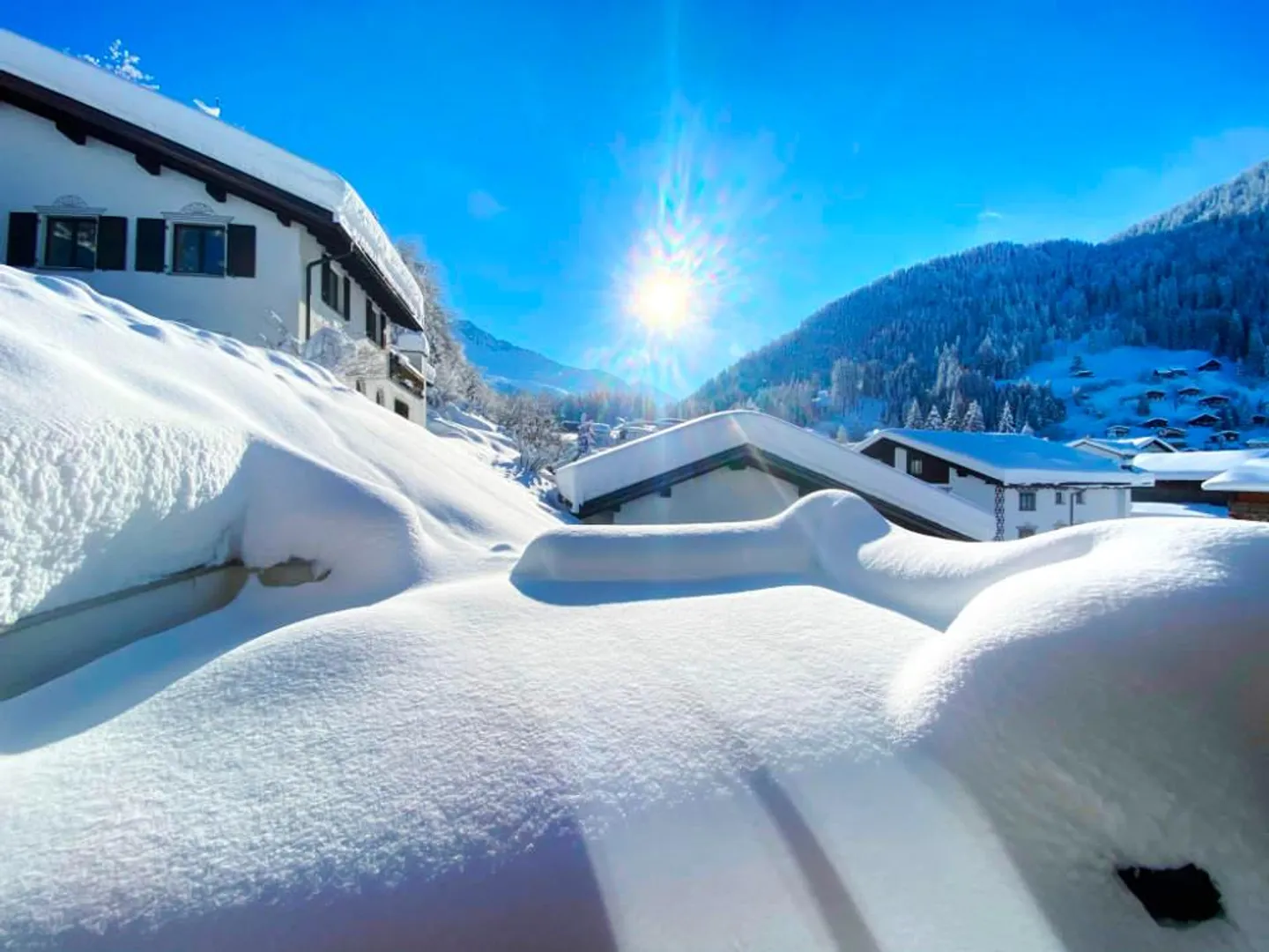 Holiday apartment with two large terraces in a top location - Photo 8 of 10