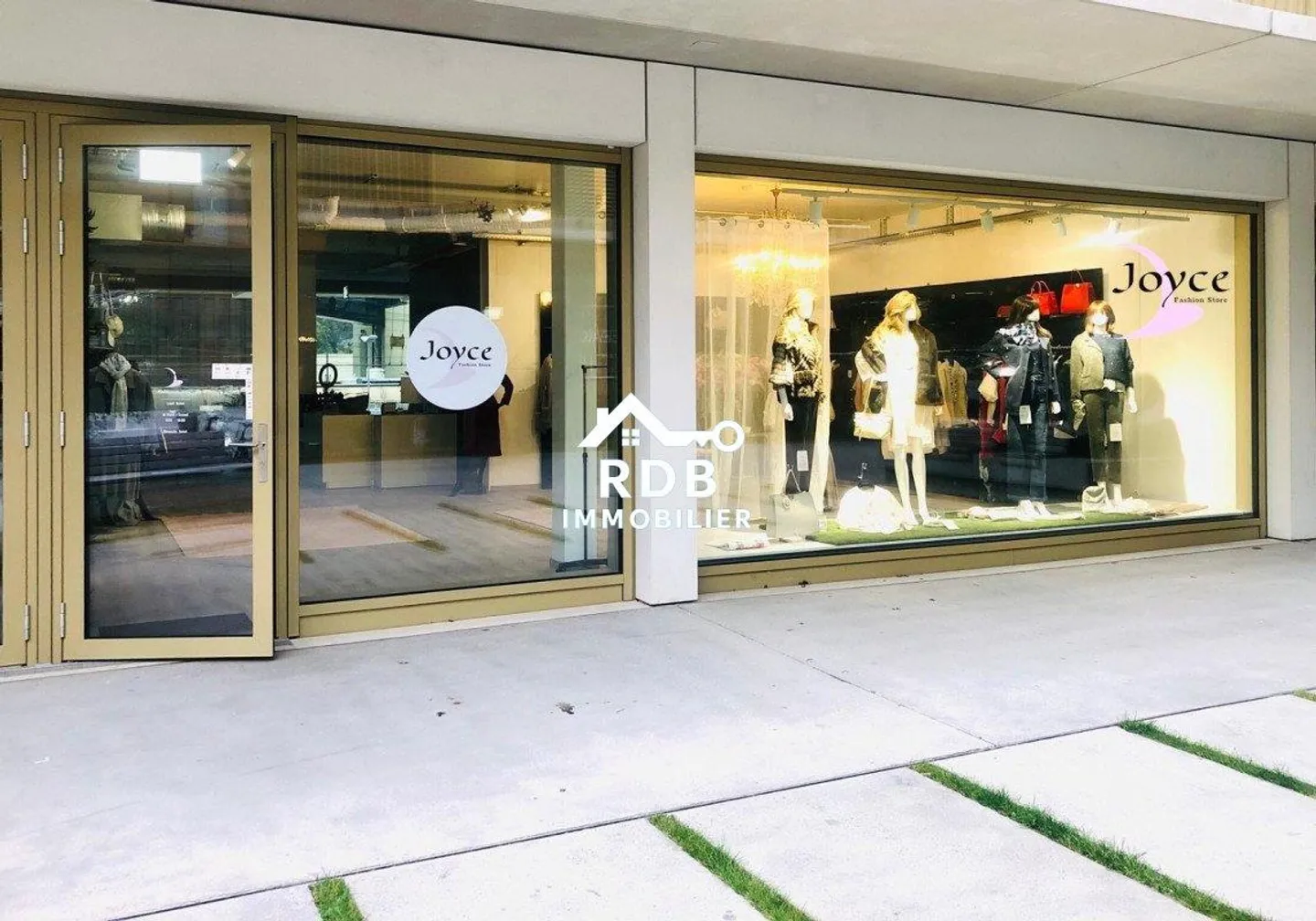 Locale commerciale disponibile immediatamente a Sion Bahnhofshof - Foto 3 di 6