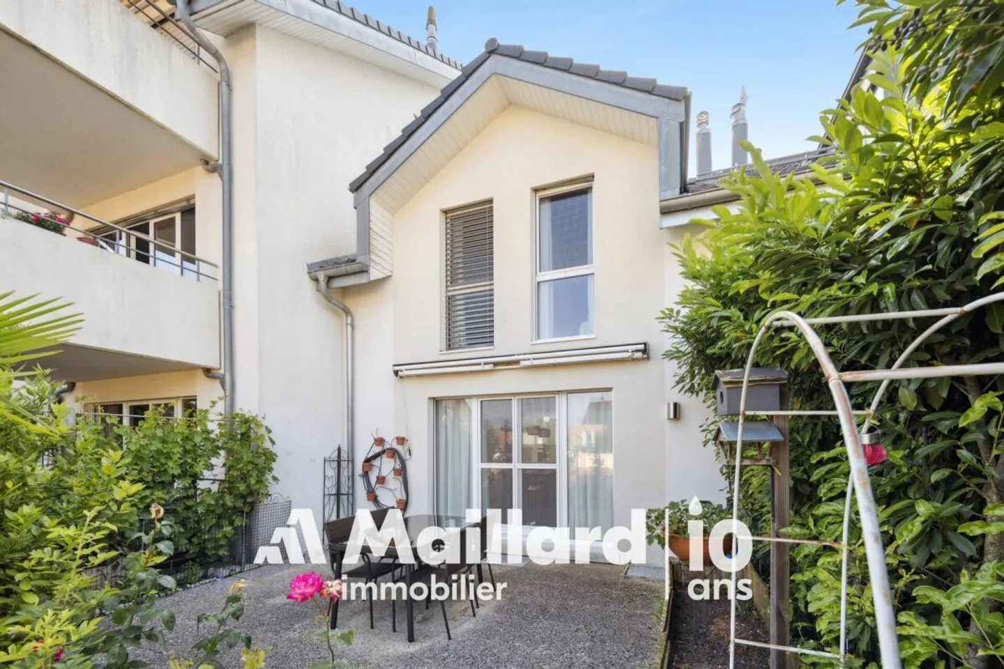 Yverdon - Villa affascinante con 5,5 stanze, zona tranquilla - Foto 3 di 15