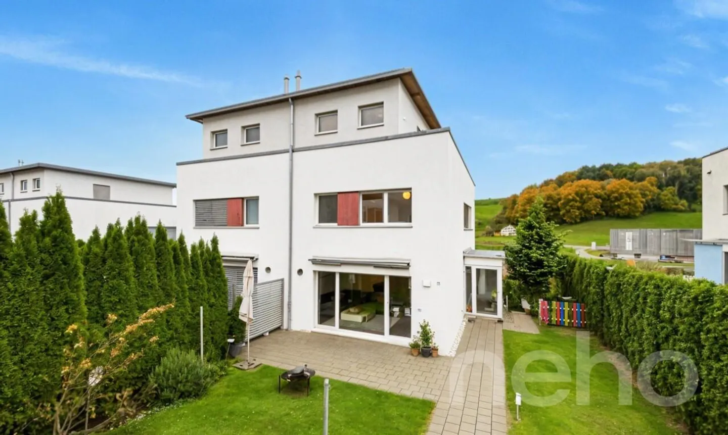 Casa bifamiliare in vendita - Foto 1 di 11