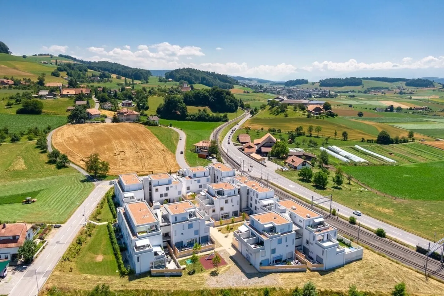 Living on two floors - Photo 1 of 6