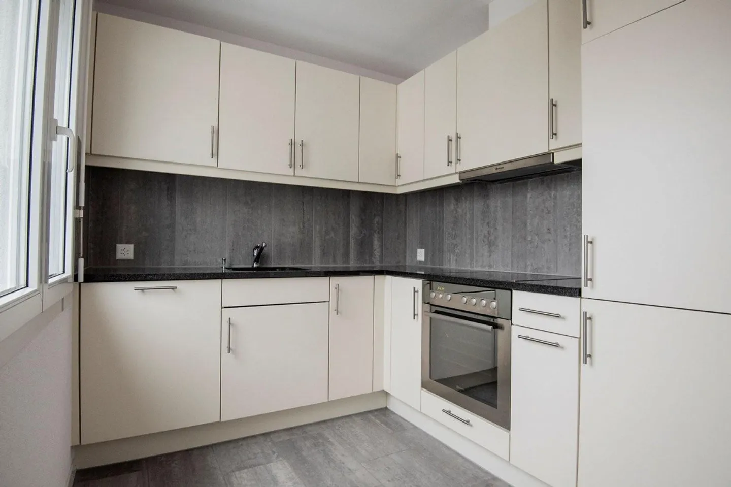 Attractive 1.5-room apartment with modern construction standard - Photo 5 of 8