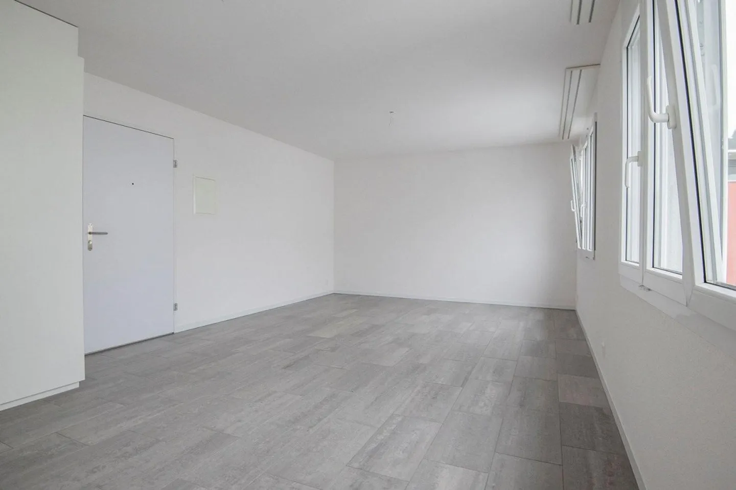 Attractive 1.5-room apartment with modern construction standard - Photo 2 of 8