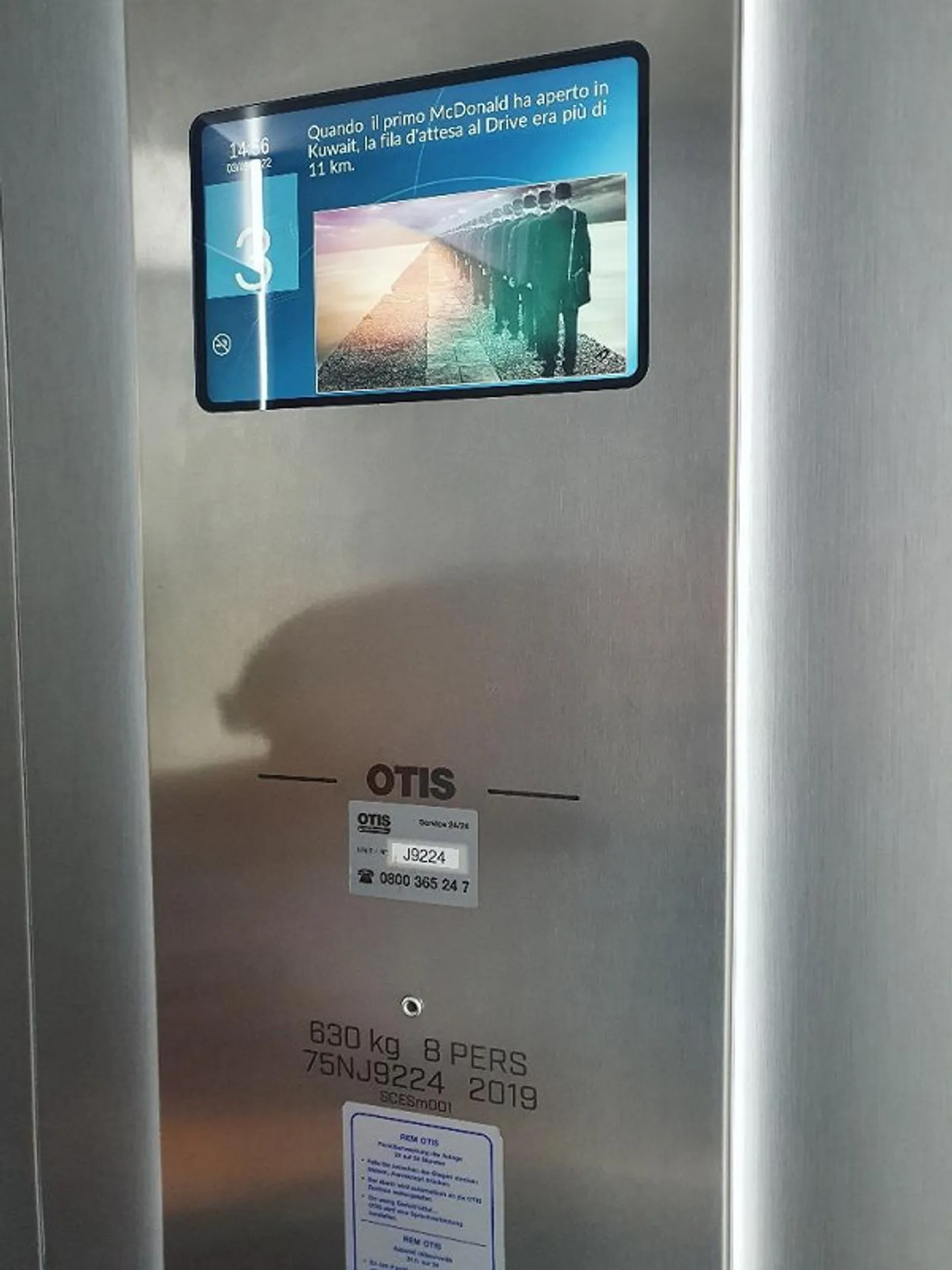 Appartamento moderno in mansarda 4 1/2 locali con balcone e vista panoramica - Foto 11 di 13