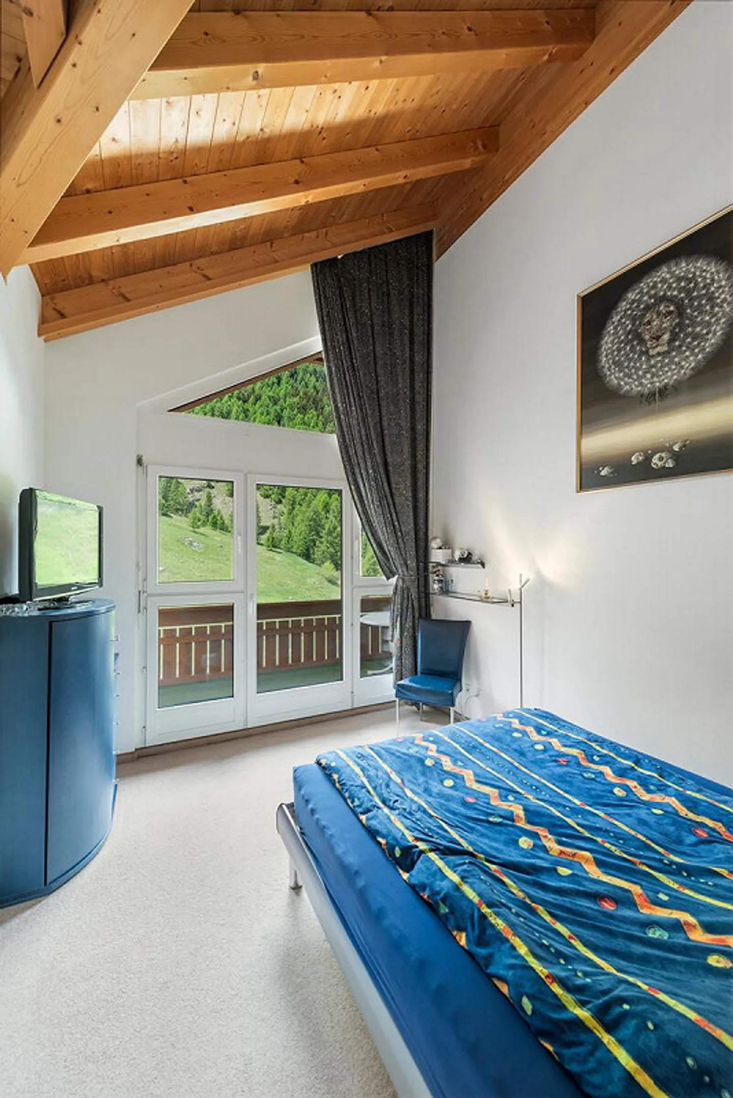 St. Moritz: well-kept holiday apartment with gallery - Photo 3 of 6
