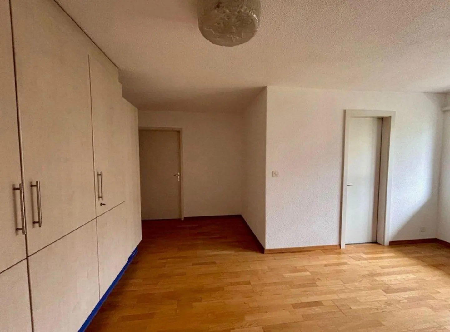 2.5 Room Apartment in Küssnacht am Rigi for Rent from 01.08.2026 - Photo 3 of 8