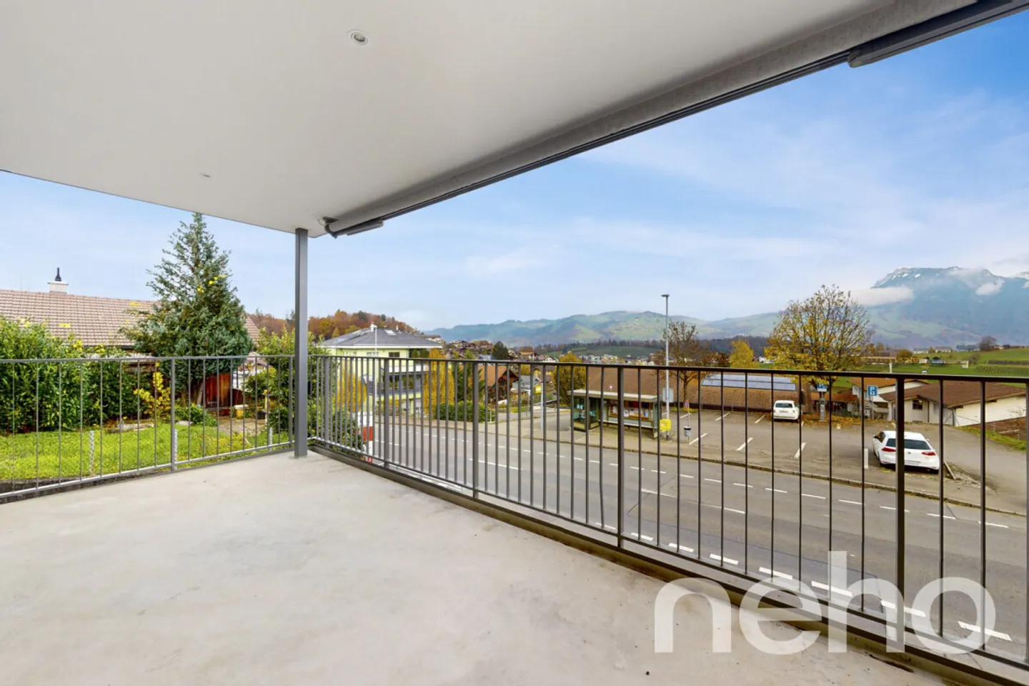 Appartamento duplex 4,5 stanze con balcone e vista - Foto 9 di 13