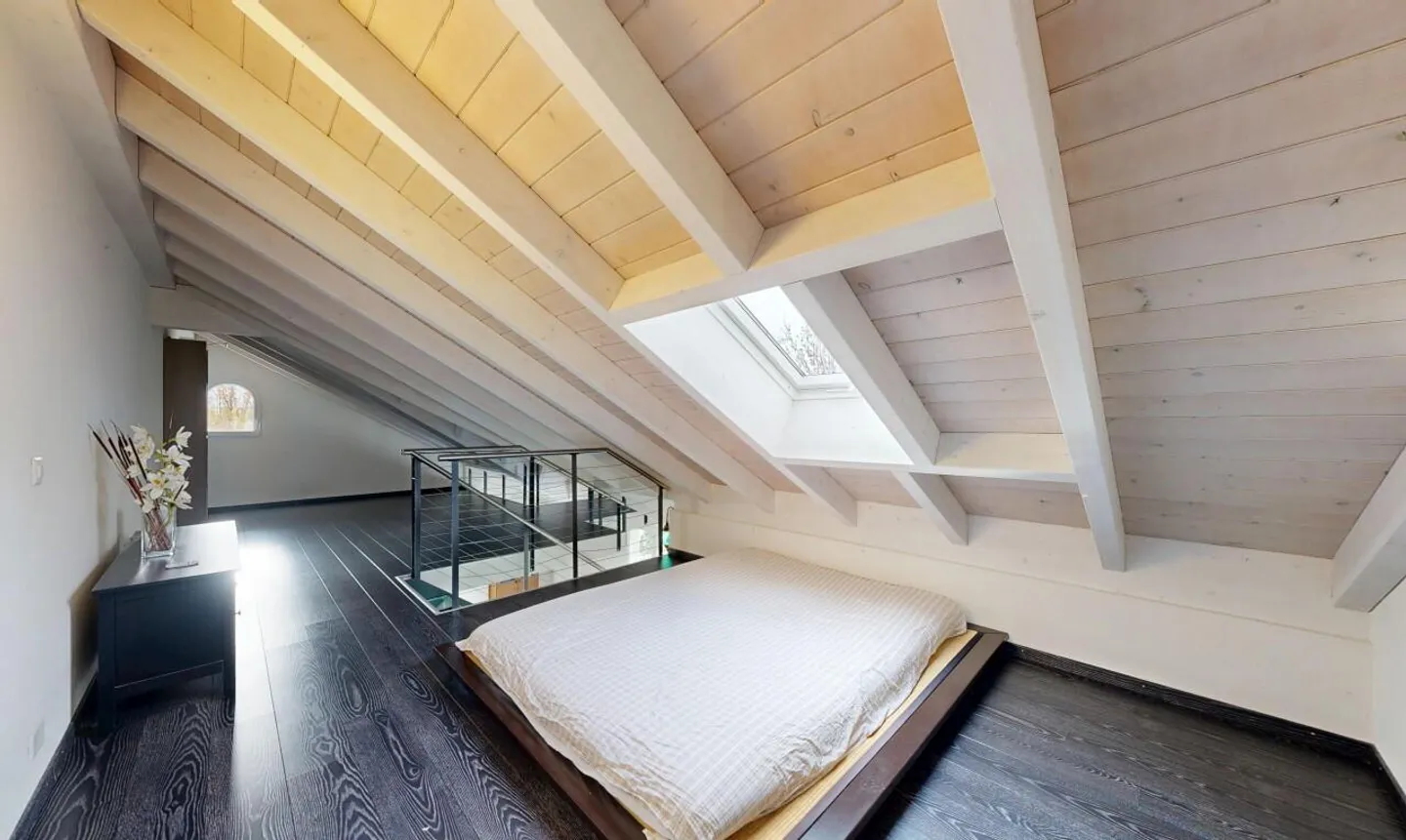 Wunderschöne Duplexwohnung im obersten Stock - Foto 12 von 13