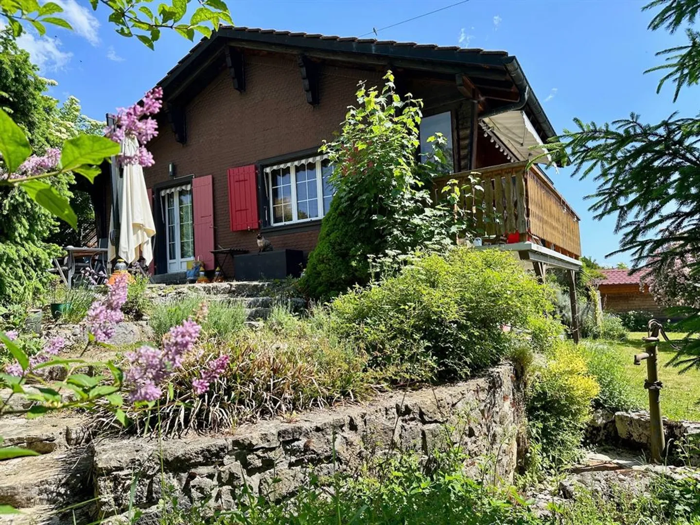 Incantevole con panorama alpino, assoluta tranquillità e ambiente naturale privilegiato - Foto 1 di 10