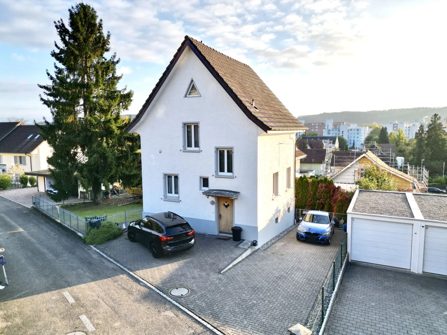Detached Single-Family House in Wohlen AG - Photo 27 of 28