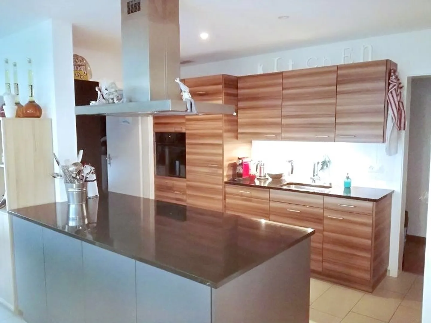 4.5 Room Minergie Apartment, own washing machine/dryer/comfort ventilation - Photo 3 of 11