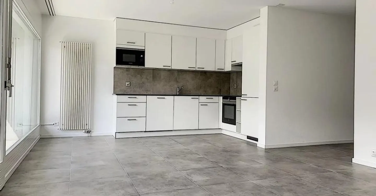 Renoviertes Appartement in Sion - Foto 2 von 8