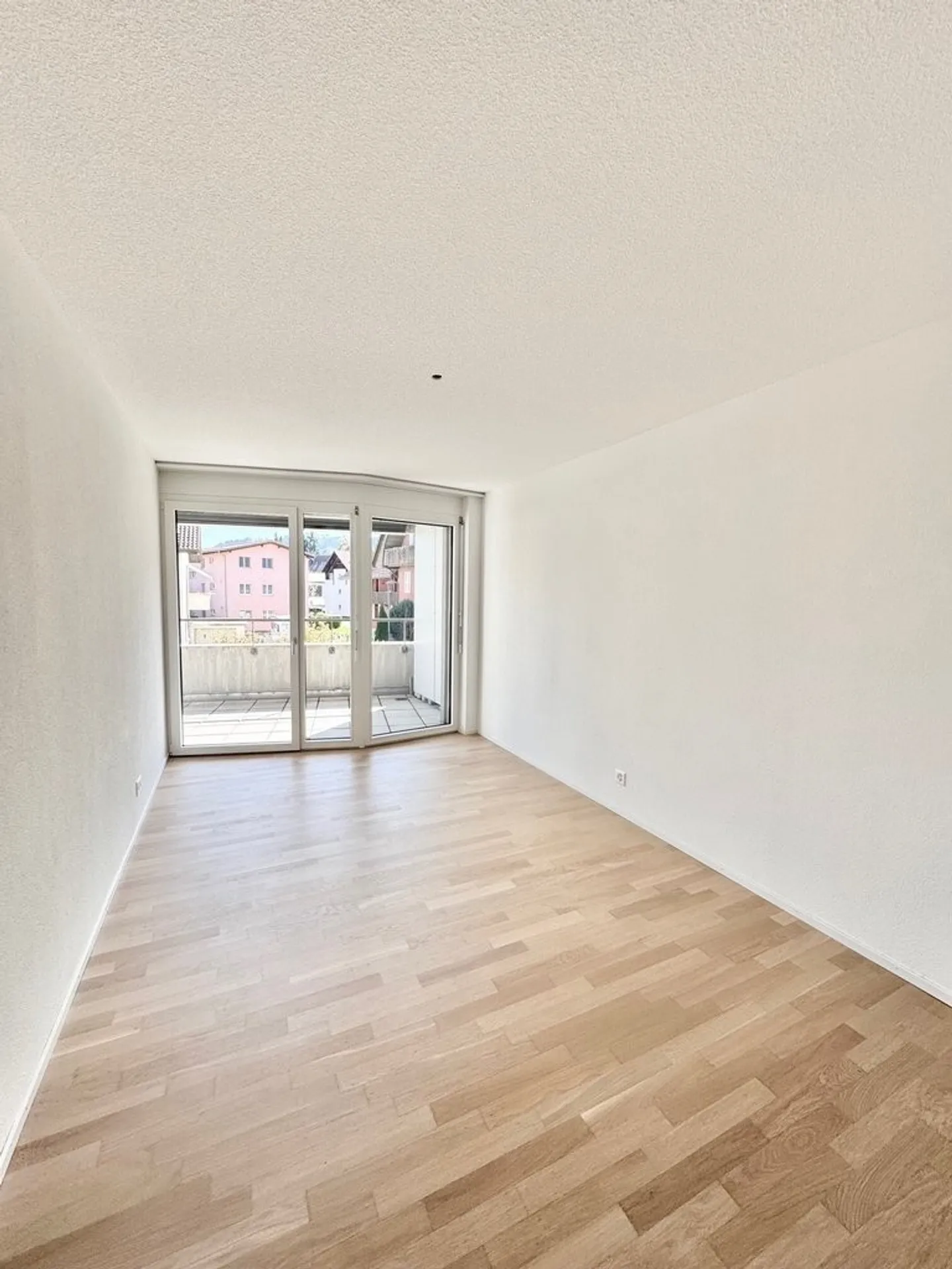 Appartamento 2.5 stanze - Foto 3 di 6