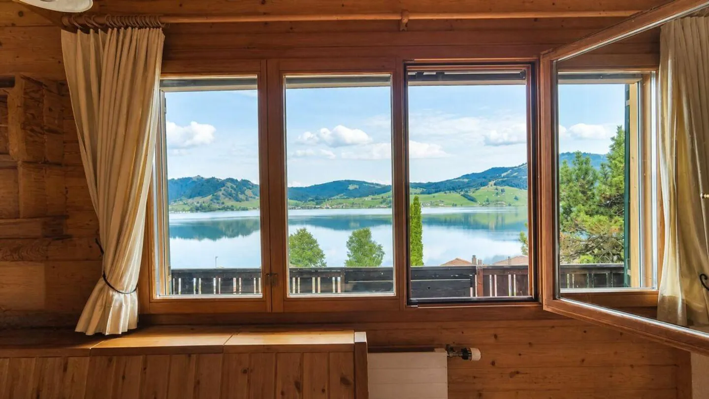 HOLIDAY SPACE WITH FANTASTIC LAKE VIEW - Photo 13 of 27