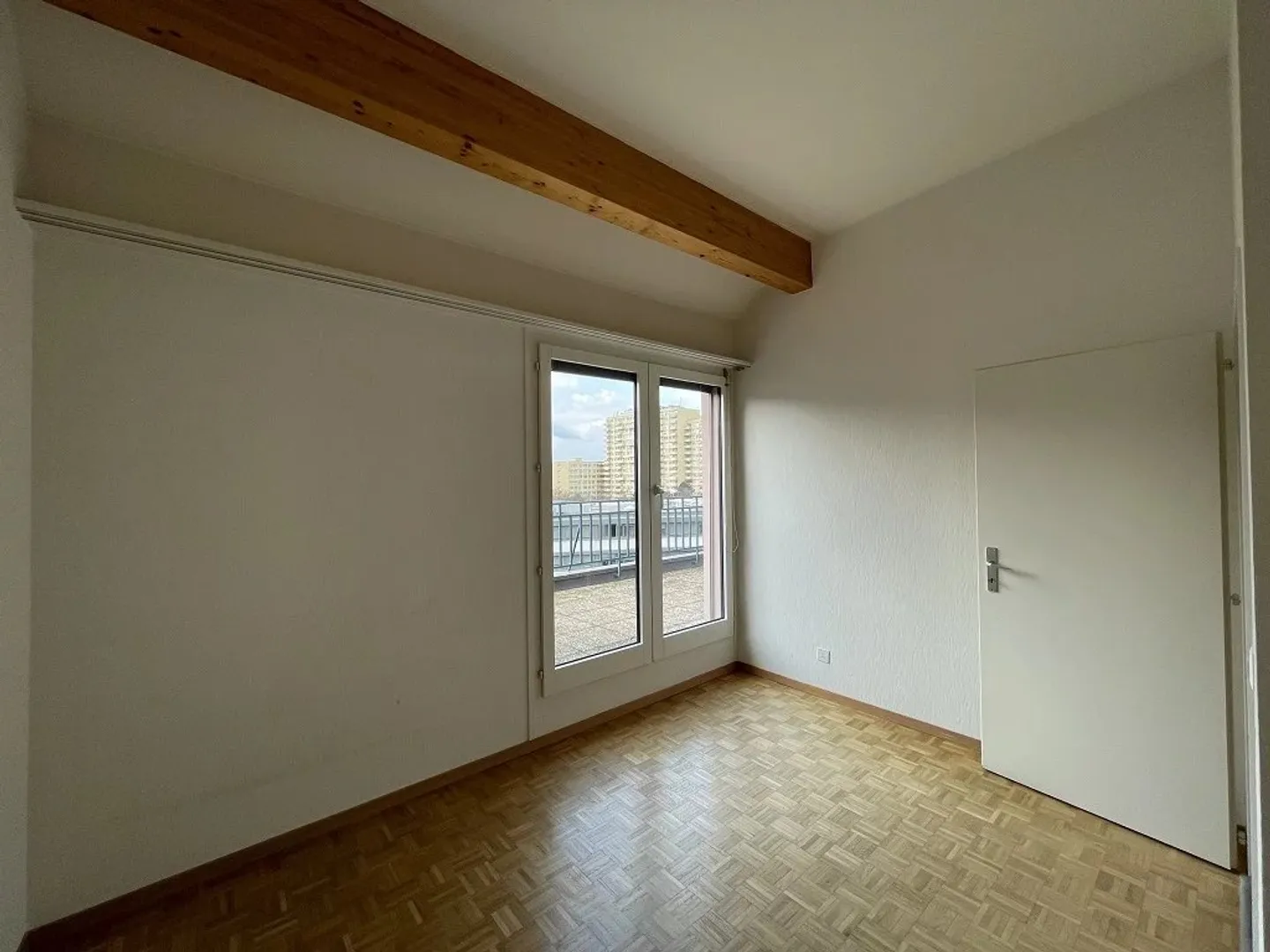 4-room apartment - Photo 7 of 12