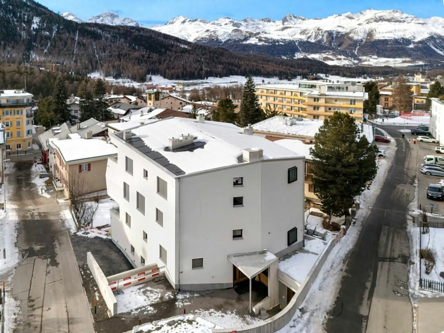 Apartment Suot Cruscheda No. 2 - Pontresina (Annual Rent) - Photo 32 of 35