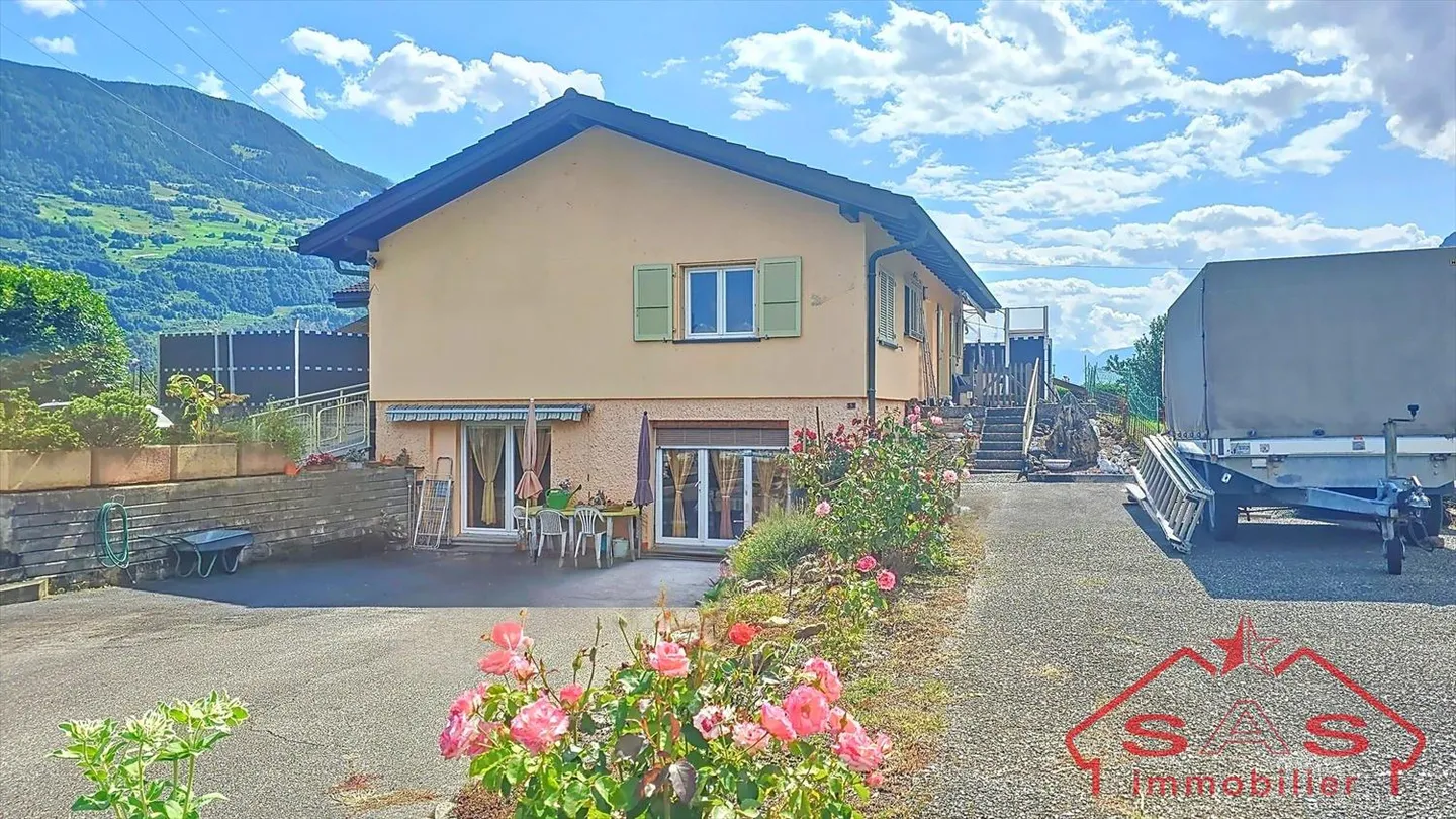 Villa 7 rooms - Photo 3 of 13