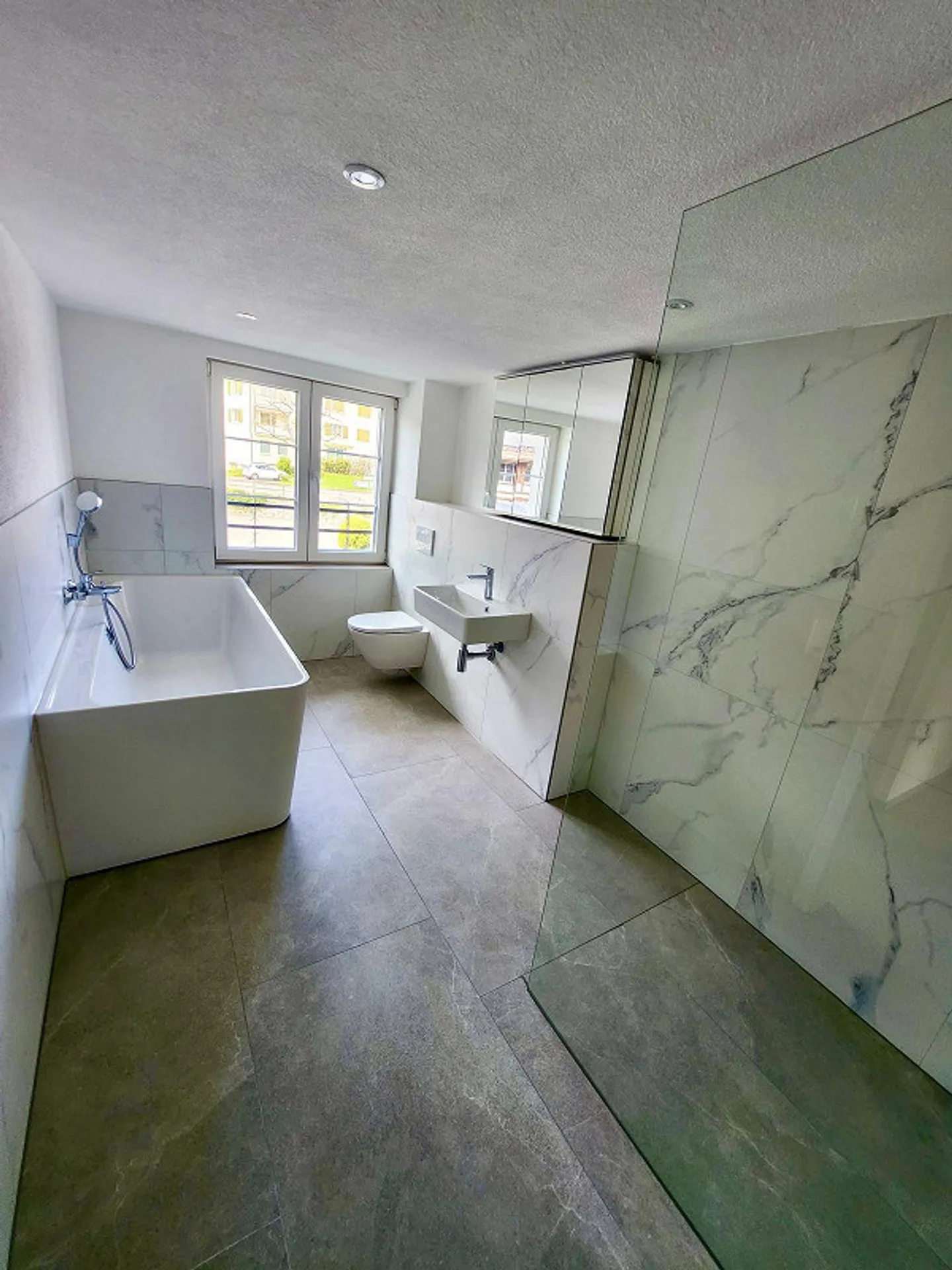 5.5 Room Semi-Detached House in the Center of Thundorf - Photo 9 of 19