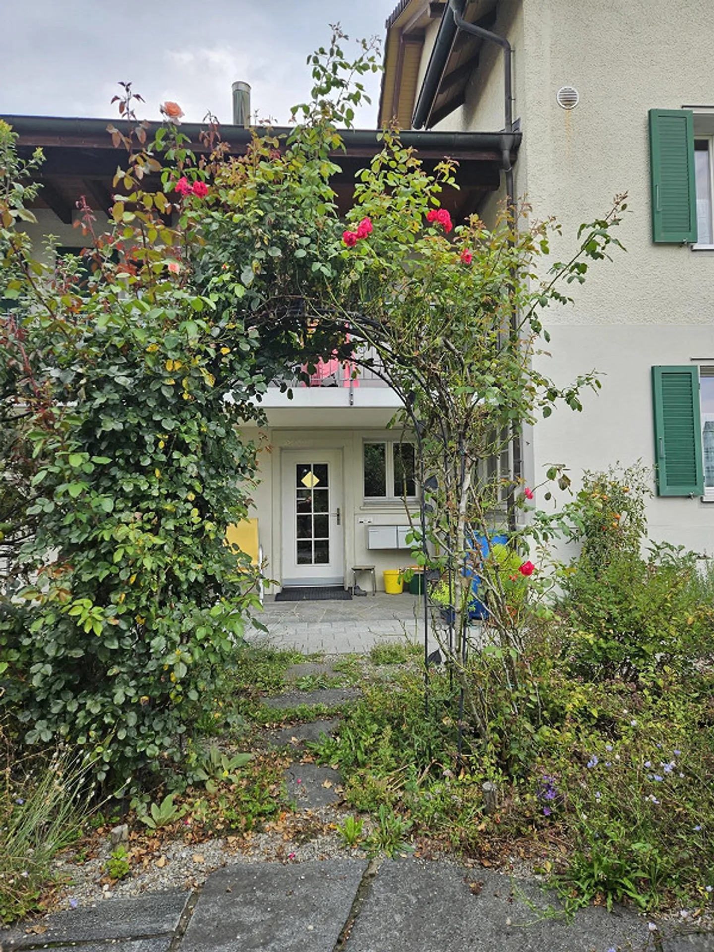 Two-family house/residential building with commercial premises and extension - Photo 5 of 5
