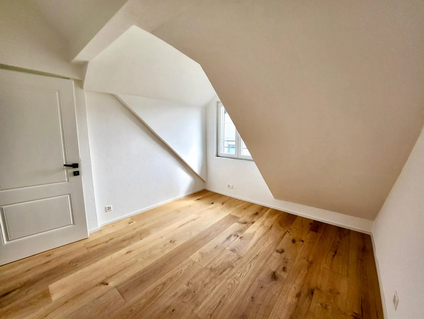 5.5 Room Semi-Detached House in the Center of Thundorf - Photo 18 of 19