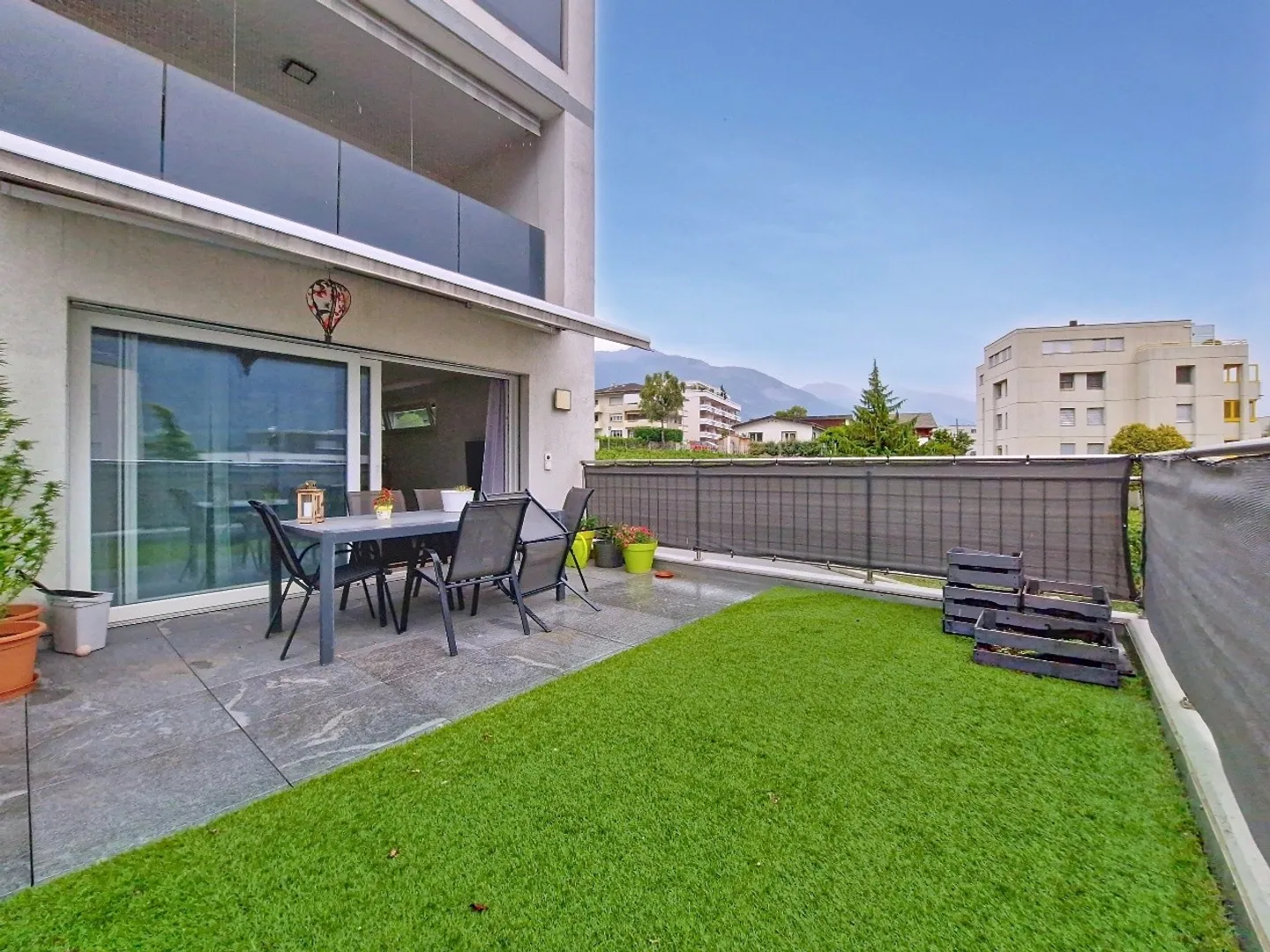 Sierre, appartamento 3,5 locali con terrazza di 23 m2 in un ambiente tranquillo - Foto 6 di 16