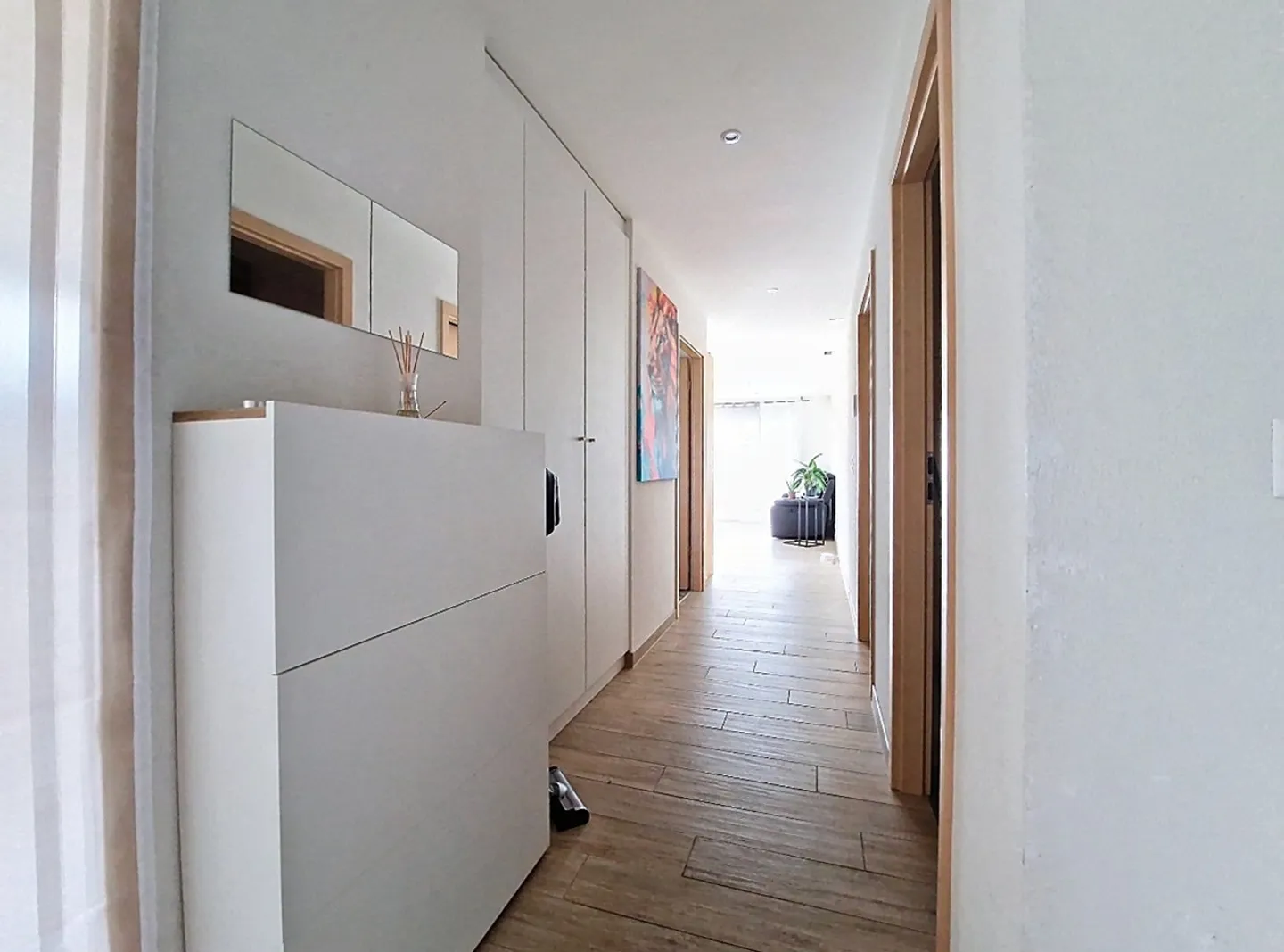 Sierre, appartamento 3,5 locali con terrazza di 23 m2 in un ambiente tranquillo - Foto 12 di 16