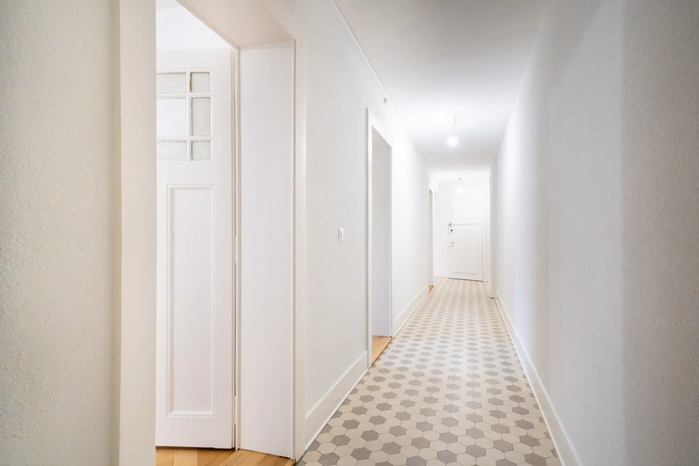 Appartamento in affitto - Foto 2 di 8