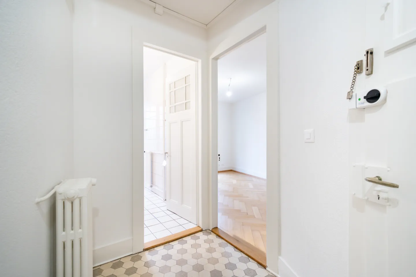 Appartamento in affitto - Foto 3 di 8