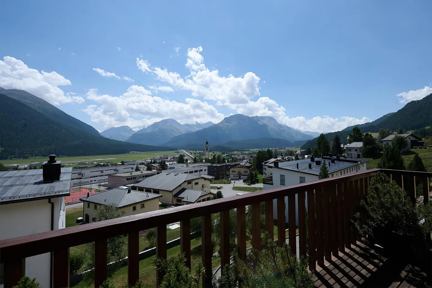 Stilvolle 3.5-Zimmer Wohnung in Samedan - Foto 9 von 13