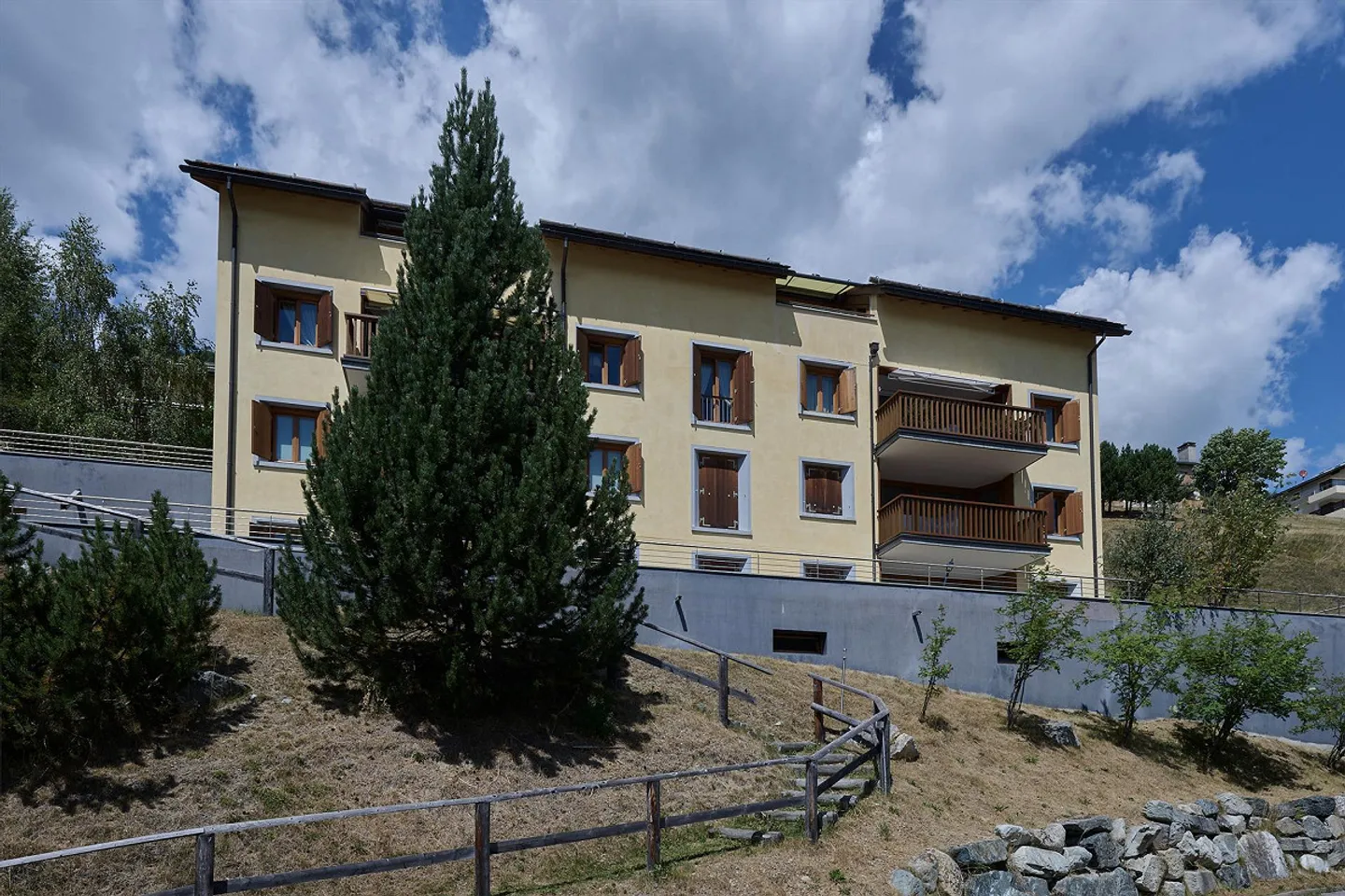 Stilvolle 3.5-Zimmer Wohnung in Samedan - Foto 13 von 13