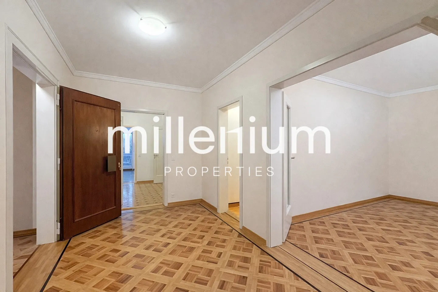  Contemporary apartment in Champel  - Photo 3 sur 10