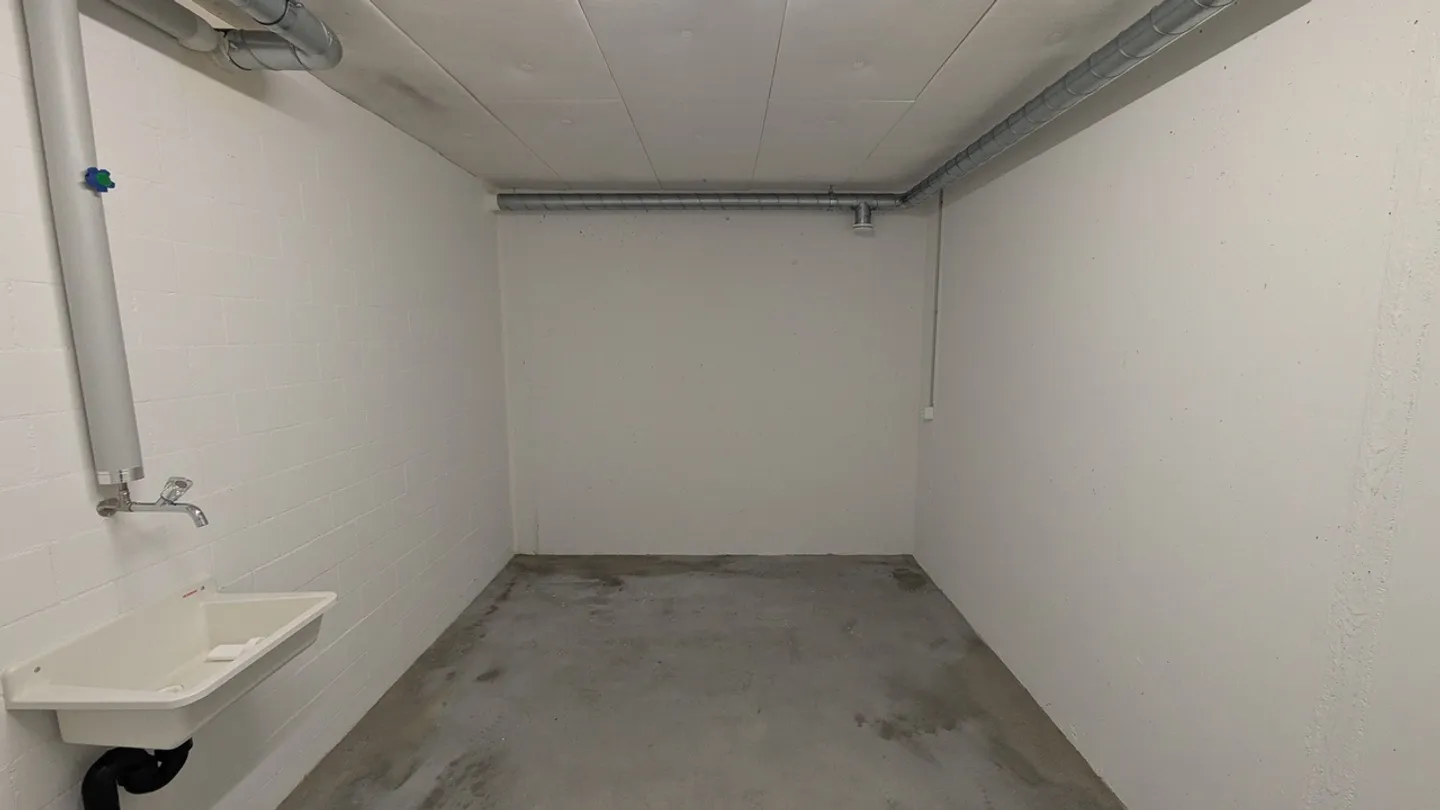 Storage space for rent - Photo 1 of 12