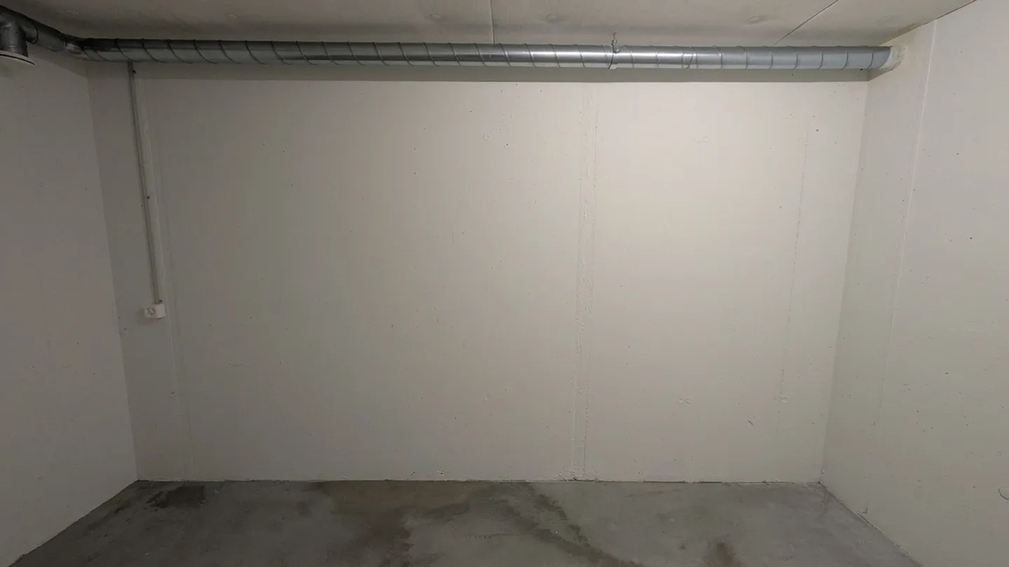 Storage space for rent - Photo 4 of 12