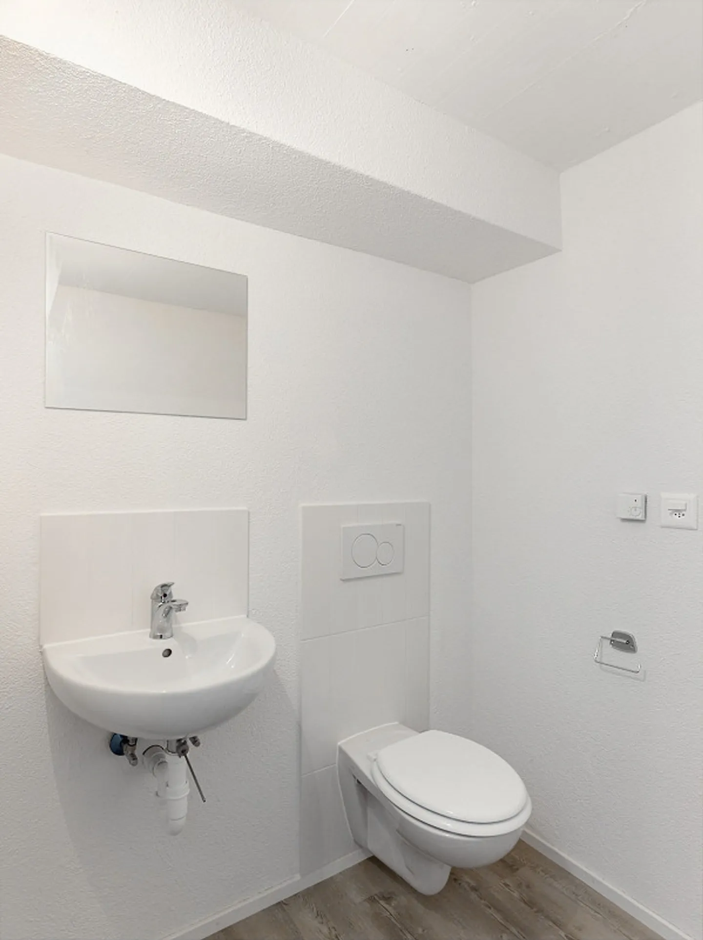 Hobby Room in Zurich-Albisrieden - Photo 2 of 2