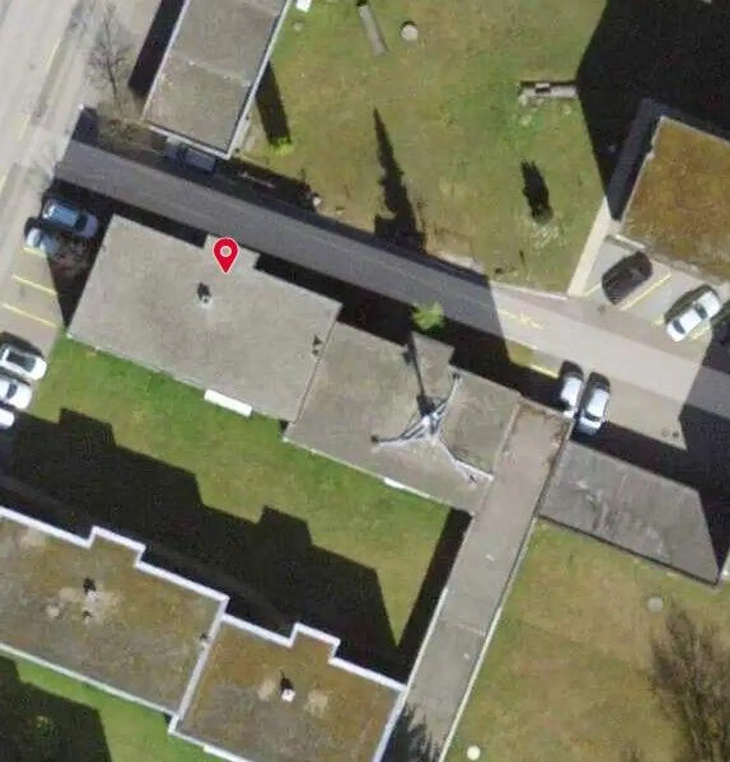 *Appartement 4,5 pièces* - Photo 3 sur 13