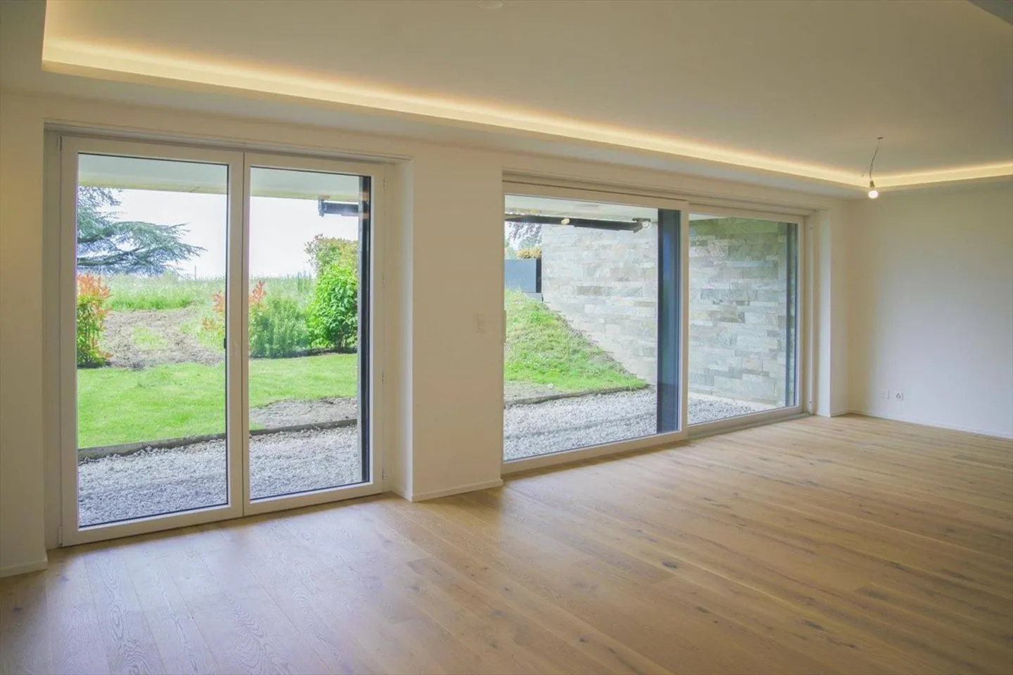 *Die Terrassen von Lavaux* 3,5 Zimmer mit Garten - Foto 3 von 8