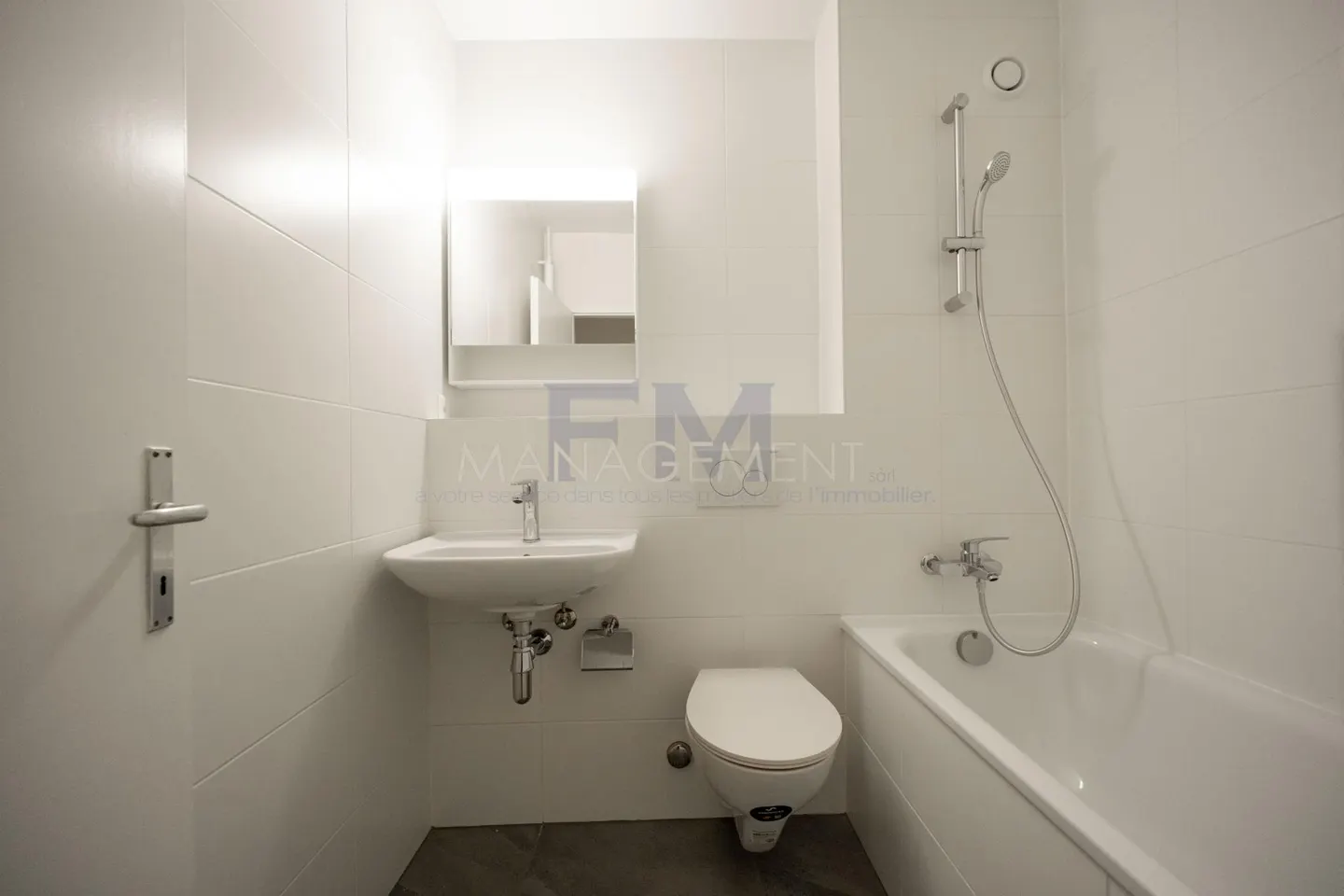 Avenue Théodore-Vernes ? 4.5 rooms of approx. 66 m² on the 1st floor - Photo 10 of 17