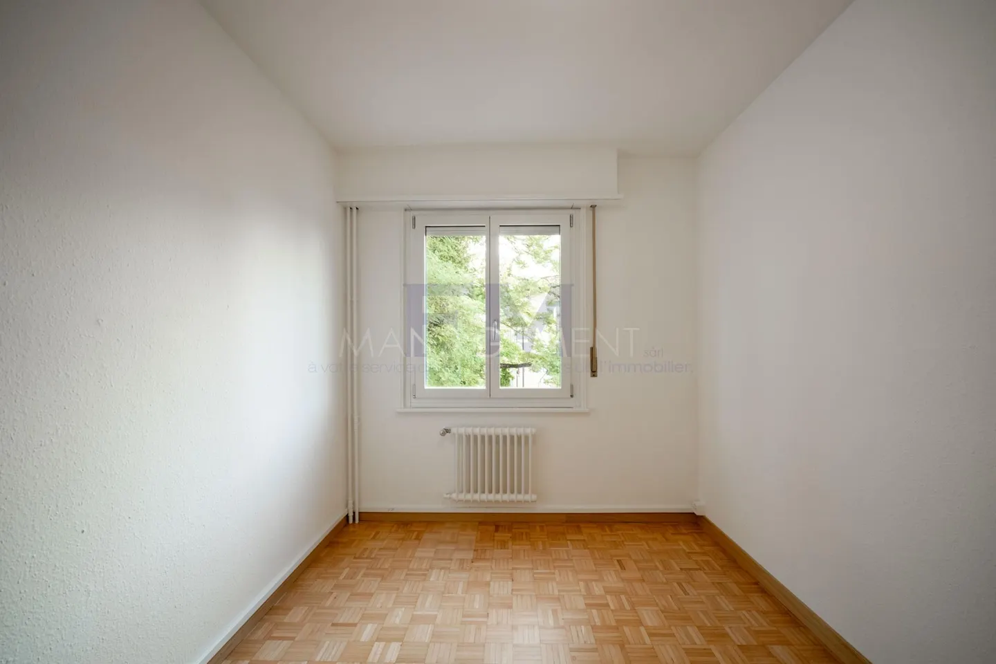 Avenue Théodore-Vernes ? 4.5 rooms of approx. 66 m² on the 1st floor - Photo 4 of 17
