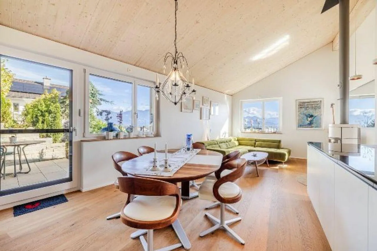 Casa unifamiliare funzionale in una posizione soleggiata e elevata nel Balgach fiscalmente vantaggioso - Foto 7 di 15