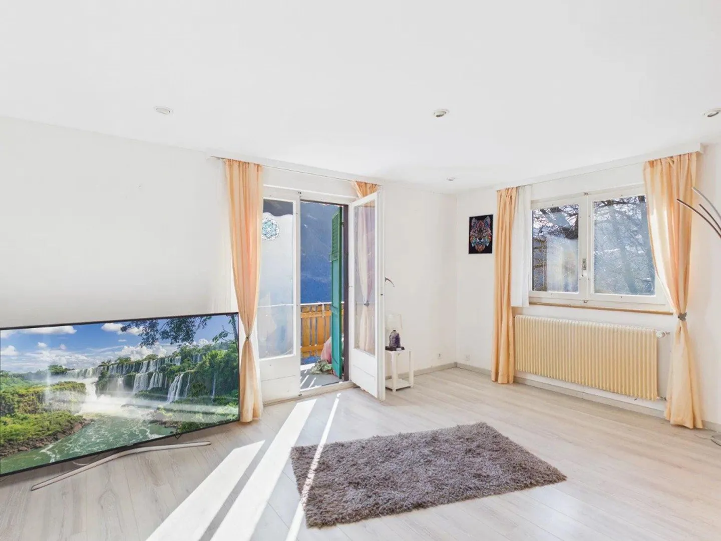 Spacious residential house with sunny garden above Naters - Photo 7 of 13