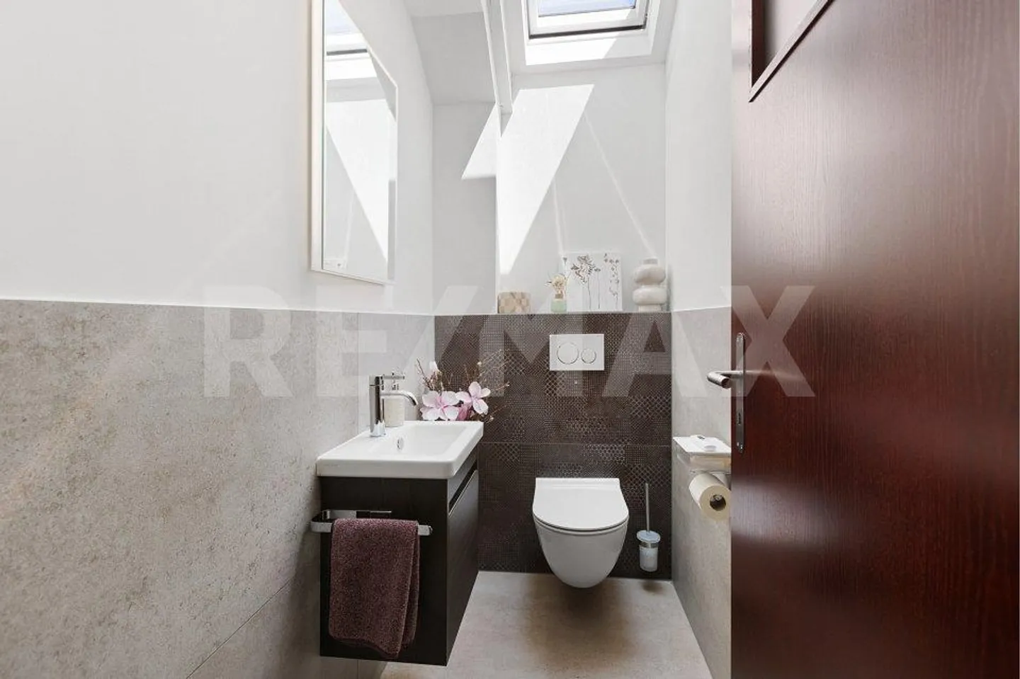 Appartamento 4.5 stanze moderno, tranquillo e nuovo con grande terrazza - Foto 9 di 10