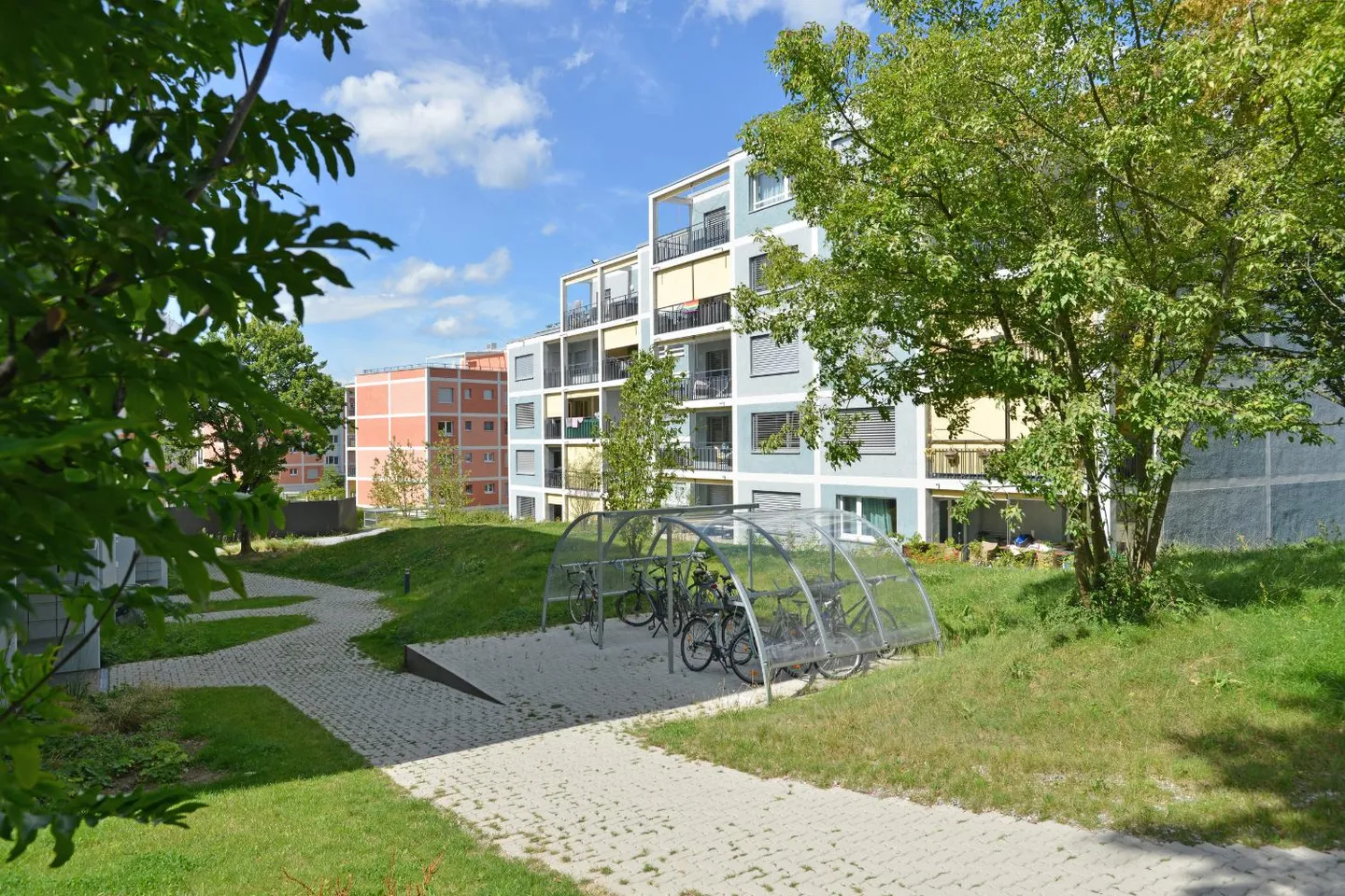 Apartment in Wetzikon with balcony - Photo 2 of 6