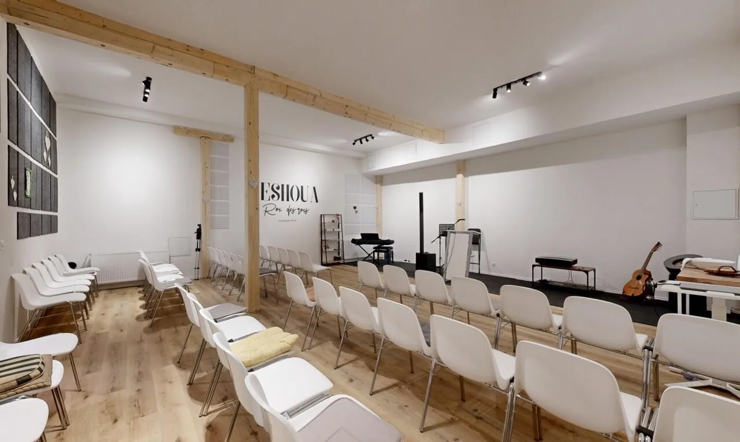 Income-generating building with 3 commercial spaces in Monthey - Photo 4 of 11